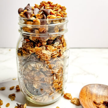 Granola in a mason jar