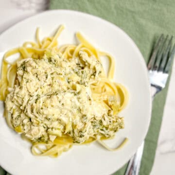 Slow Cooker Artichoke Chicken Pasta